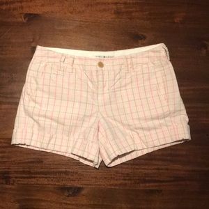 Tommy Hilfiger pink plaid shorts size 4